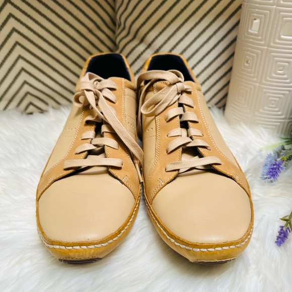 Cole Haan Tan Leather Shoes